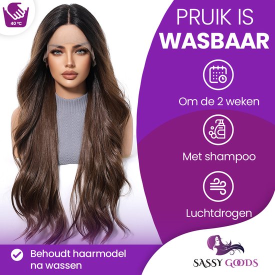 Vrouw met lang, golvend, donkerbruin haar. Wasbaar om de 2 weken met shampoo, luchtdrogen.