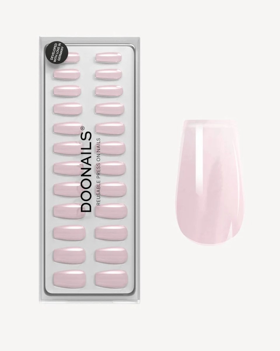 Doonails - Soft Gel Press Ons - Jetset Short Coffin