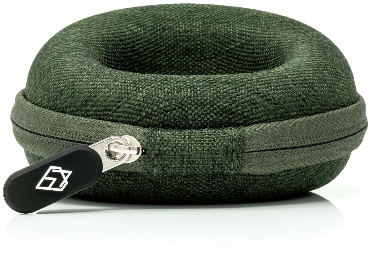 AKIELO Horlogekast - Reishorlogebox met schoonmaakdoekje en geschenkdoos - Voor heren- en dameshorloges en smartwatches tot 54 mm (Forest Green Edition)
