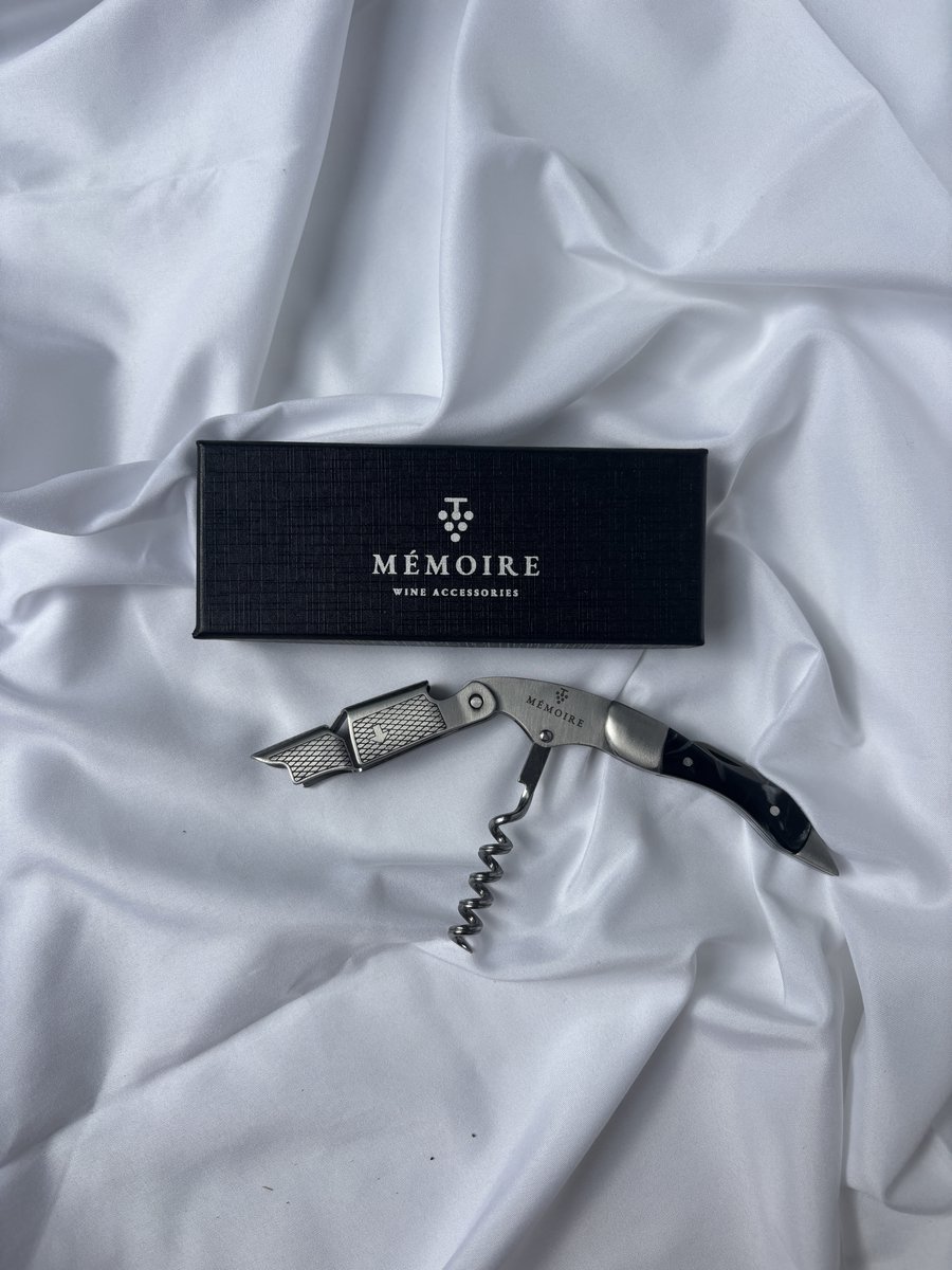 Mémoire® Couteau Sommelier Résine Zwart & RVS - Kurkentrekker van Edelhars - 3 in 1 Sommelier mes met Flessenopener en Foliesnijder - Stijlvolle en Duurzame Wijnopener - Perfect voor Horeca en Thuis - Premium Kelnermes voor Wijnliefhebbers — cadeau in Kookcadeaus - foto 2
