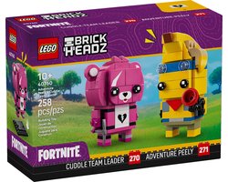 foto van LEGO Fortnite Brickheadz 40760 - Adventure Peely en Cuddle Team Leader