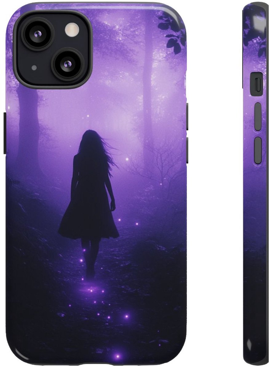 Silhouet in Gloeiend Paars Bos – Telefoonhoesje Geschikt voor iPhone 13