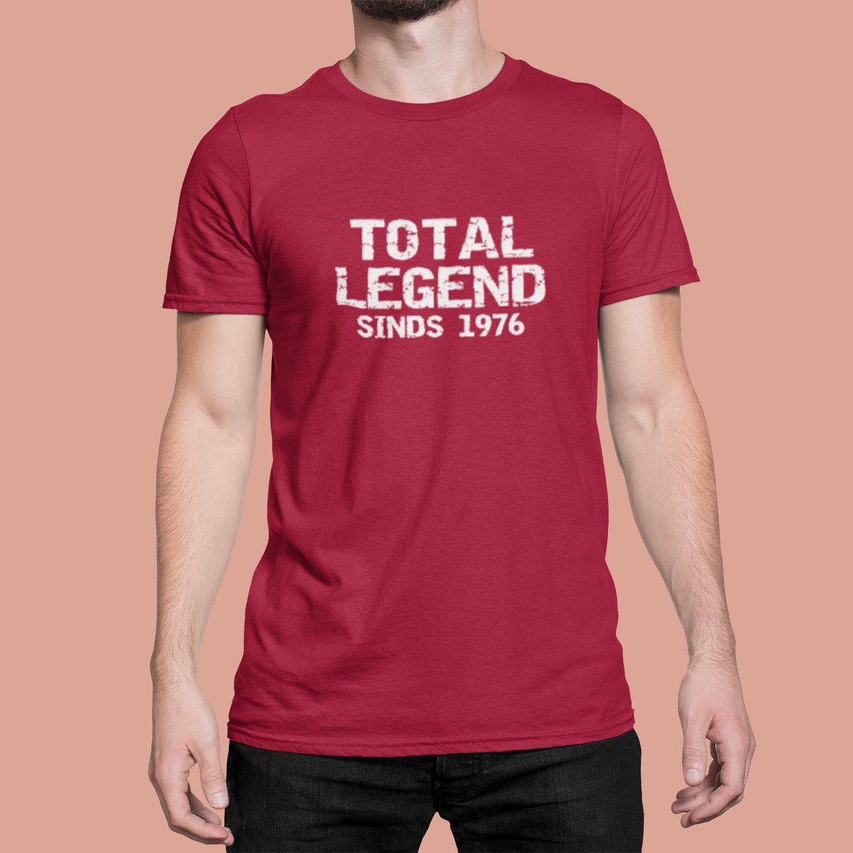 1976 Jaar Rood T-shirt heren - Maat XL - Total Legend - Verjaardag Cadeau Mannen - Limited Edition