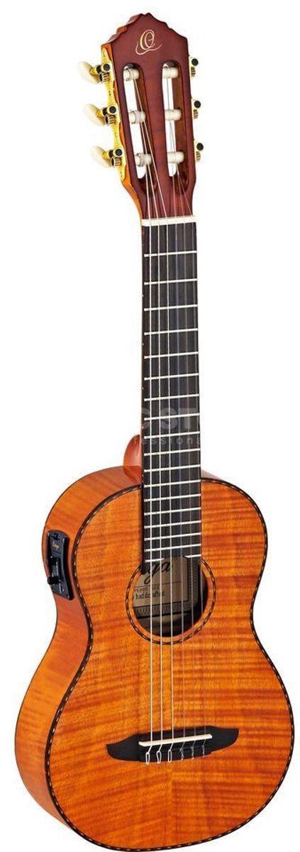 Ortega Tiger Series RGLE18FMH Guitarlele met gigbag