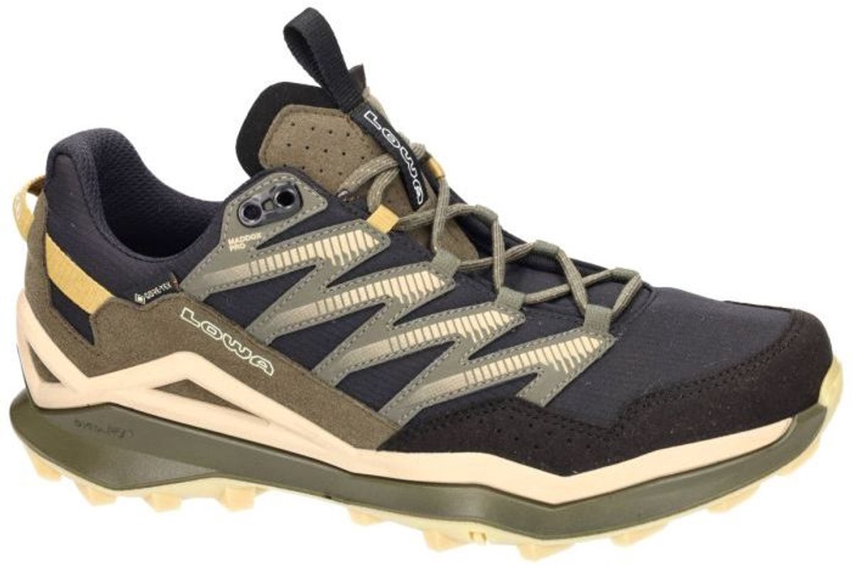Lowa -Heren - zwart - wandelschoenen - maat 42.5