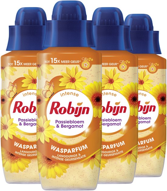 Vier flessen Robijn Intense wasparfum Passiebloem & Bergamot, omringd door gerbera's. Tot 15x meer geur.