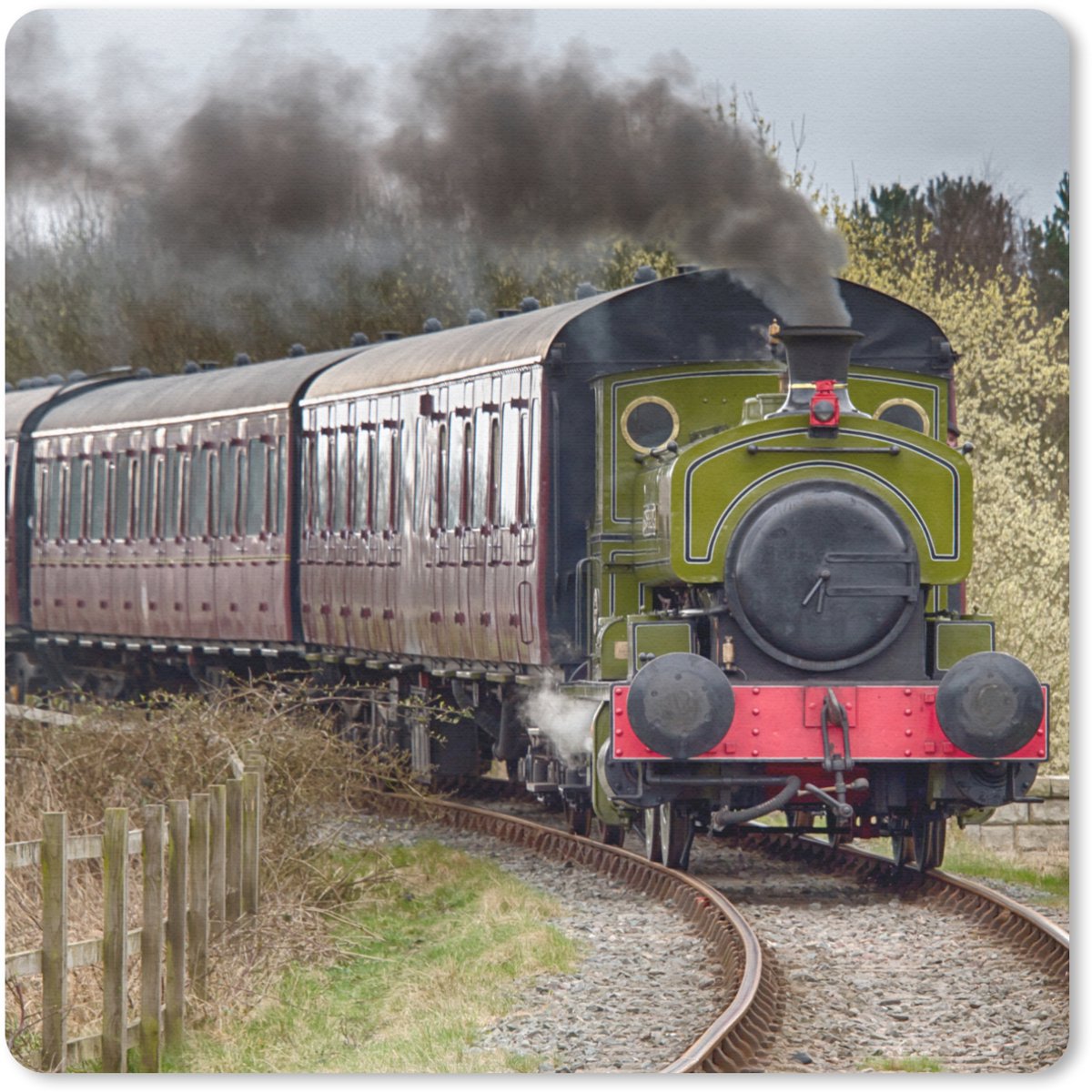 Muismat 30x30 cm - Mousepad Een aankomende stoomtrein - Muismatten