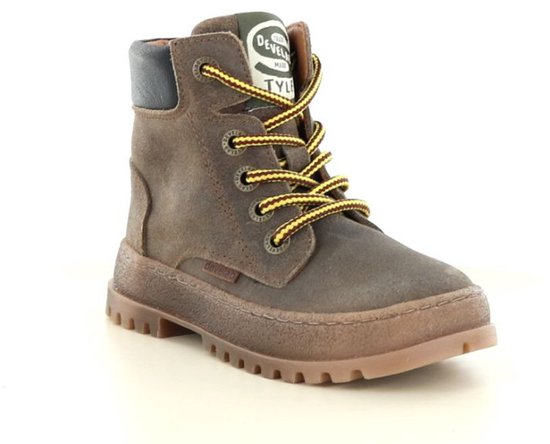 Bruine Develab halfhoge schoen met gele veters, rits en "Develab Style" logo.