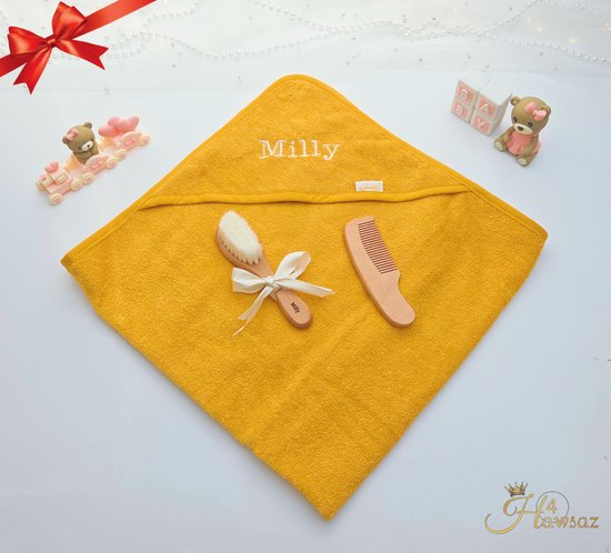 Badcape Gele oker 1 stuk - Badcape met naam - Hawsaz.nl Kraamcadeaus - Geboortecadeau - Bad en douche - Borduren met naam - Gepersonaliseerd - Babycadeau met naam - Badcape van Hawsaz — afbeelding 3
