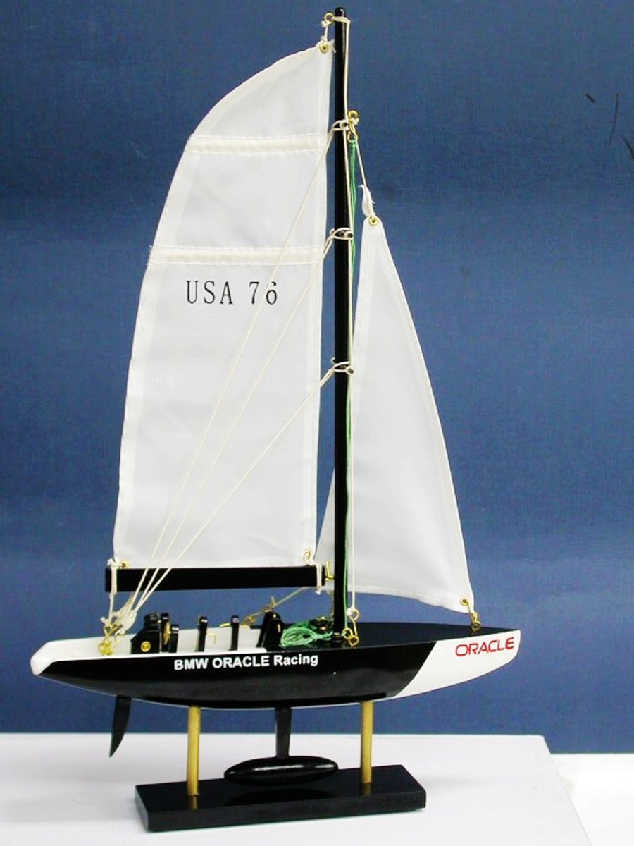 Miniatuurboot “Oracle” Hoogte 40 cm Fx 246-25 F America's Cup