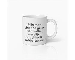 330ml Grappige Koffiemok – 'Mijn Man Vindt de Geur van Koffie Vreselijk, Dus Drink Ik Dubbel' Ontwerp, Perfect Cadeau voor Koffieliefhebbers