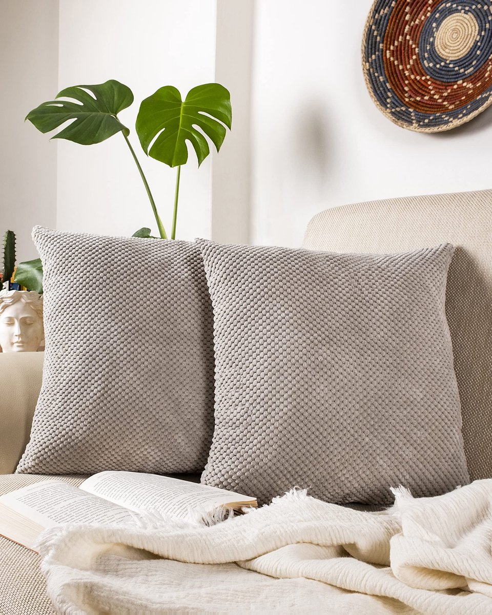 Ibenzoa Set van 2 decoratieve corduroy kussenhoezen met verborgen ritssluiting 45x45 cm grijs
