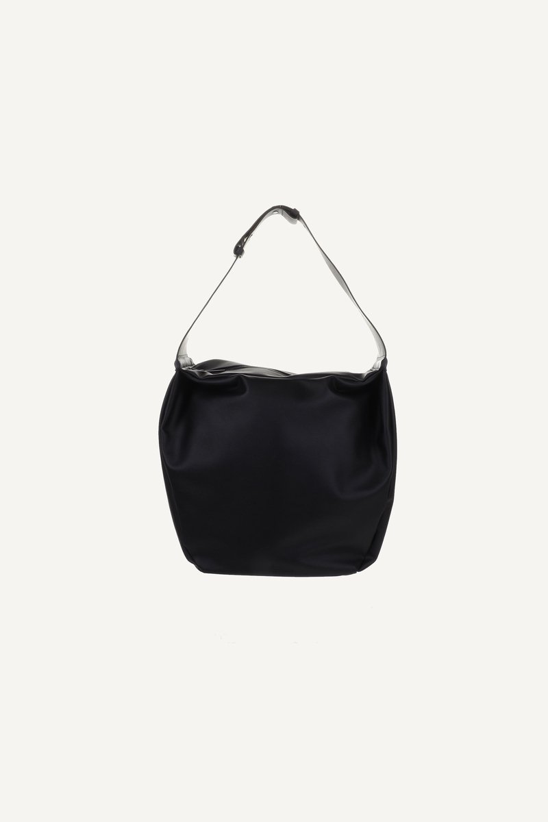 Monk & Anna Narumi Shopper | Black