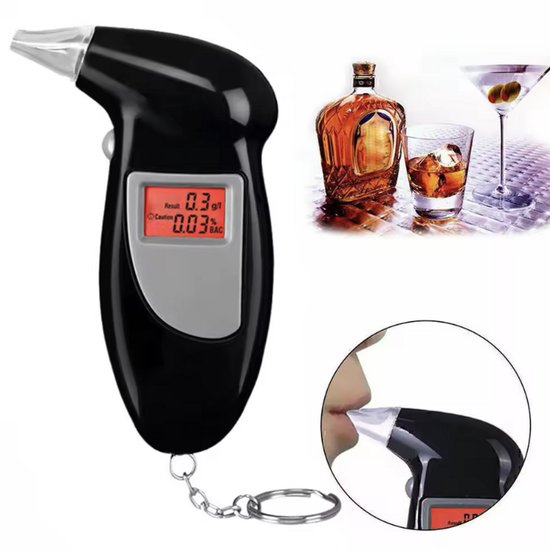 Zwarte digitale alcoholtester met rood display dat 0.3 g/l en 0.03% BAC aangeeft. Met sleutelring.