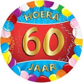 100x stuks Gekleurde bierviltjes/onderzetters 60 jaar - leeftijd feestartikelen versieringen 60 jarige