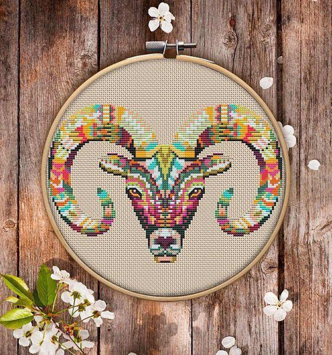 Borduurpakket MANDALA APS - STEENBOK - telpatroon om zelf te borduren - ook geschikt voor beginners