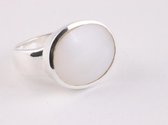 Zware hoogglans zilveren ring met parelmoer - maat 19.5