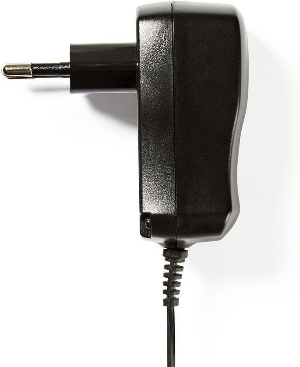 Nedis Universele voedingsadapter 3-12V / 600mA / 7,2W met 6 verwisselbare pluggen / zwart - 1,8 mete