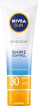 NIVEA SUN Face Shine Control Gezicht Zonnebrandcrème Gezicht - SPF 30 - Normale tot gemengde huid - Matterend effect - Met antioxidanten - 50 ml
