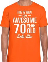 Awesome 70 year / 70 jaar cadeau t-shirt oranje heren M