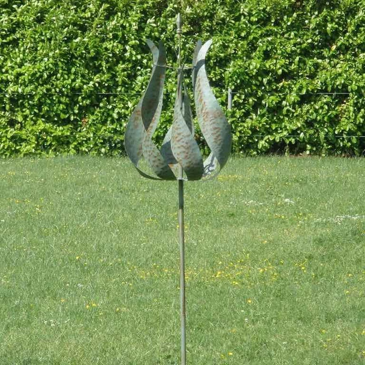 Grote Windmolen van Groen Metaal voor in de Tuin