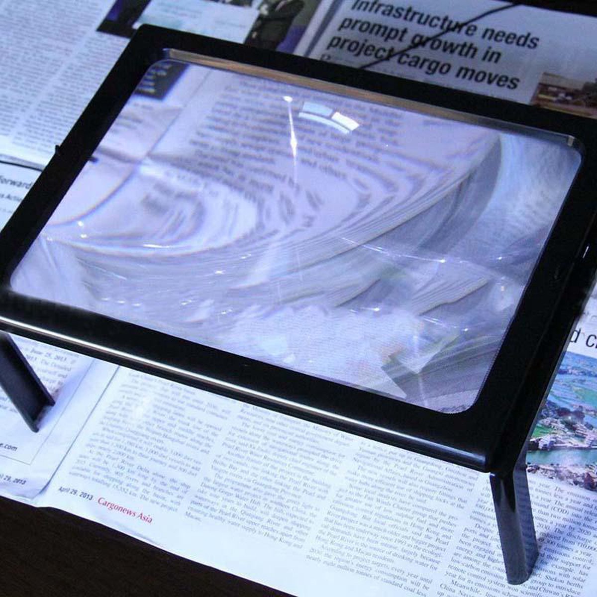 NZQXJXZ 5X Oplaadbaar Vergrootglas met Licht en Standaard, 3-in-1 Vergrootglas met 43 Instelbare Helderheid LEDs, Flexibele Zwanenhals Vloerstaande Vergrootglazen voor Hobby, Ambacht, Lezen NZQXJXZ 5X Oplaadbaar Vergrootglas met Licht en Standaard, 3-in-1 Vergrootglas met 43 Instelbare Helderheid LEDs, Flexibele Zwanenhals Vloerstaande Vergrootglazen voor Hobby, Ambacht, Lezen