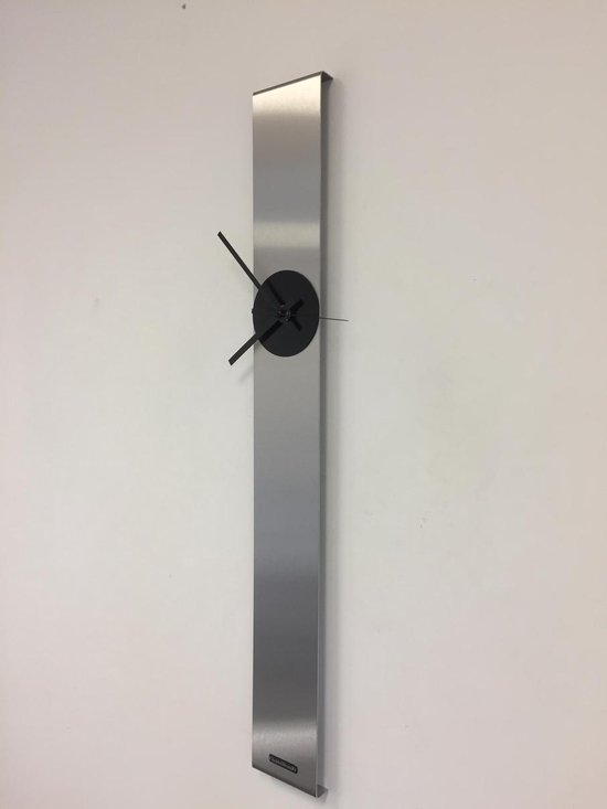 Wandklok SUMMIT BLACK MODERN DESIGN