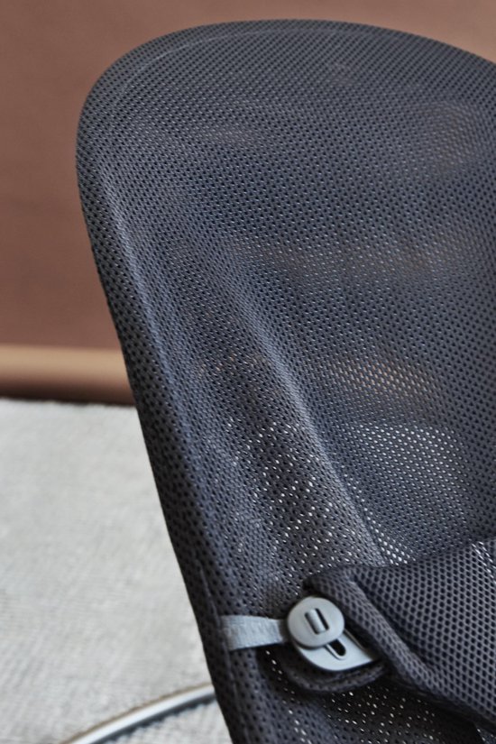 BabyBjörn Wipstoel Bliss - Mesh - Antraciet - Ergonomisch - Verstelbaar - Inklapbaar — afbeelding 3