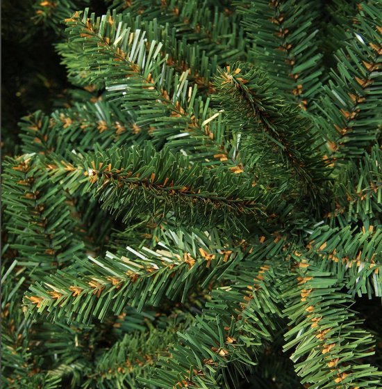 Triumph Kerstboom Matterhorn 2025 Lia Deerdre