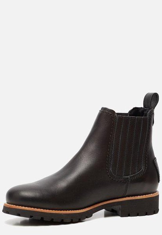 b2 chelsea boots