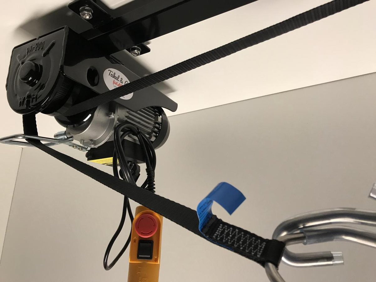 Takel en Co Electrische Fietslift zwart met zwarte hijsbanden 125kg met CE-Keur certificering