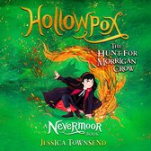 Boekomslag van Hollowpox: The Hunt for Morrigan Crow. Een meisje in een zwarte cape met rode voering staat in een vuur cirkel. A Nevermoor Book.