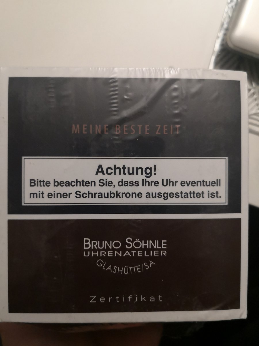 Bruno Söhnle chronograaf quartz dameshorloge met leren band 17-13172-391