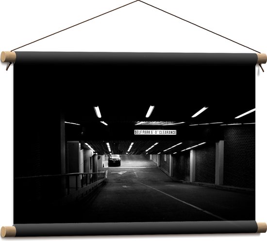 WallClassics - Textielposter - Pakeergarage - Zwart Wit - 60x40 cm Foto op Textiel