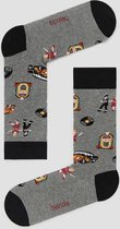 Grappige Sokken Grijs Rockabilly in Bio katoen maat 41-46 - Rockabilly kleding - Rockabilly heren - Zacht - Trendy geschenk - Trendy Cadeau - Verjaardag - Geschenk