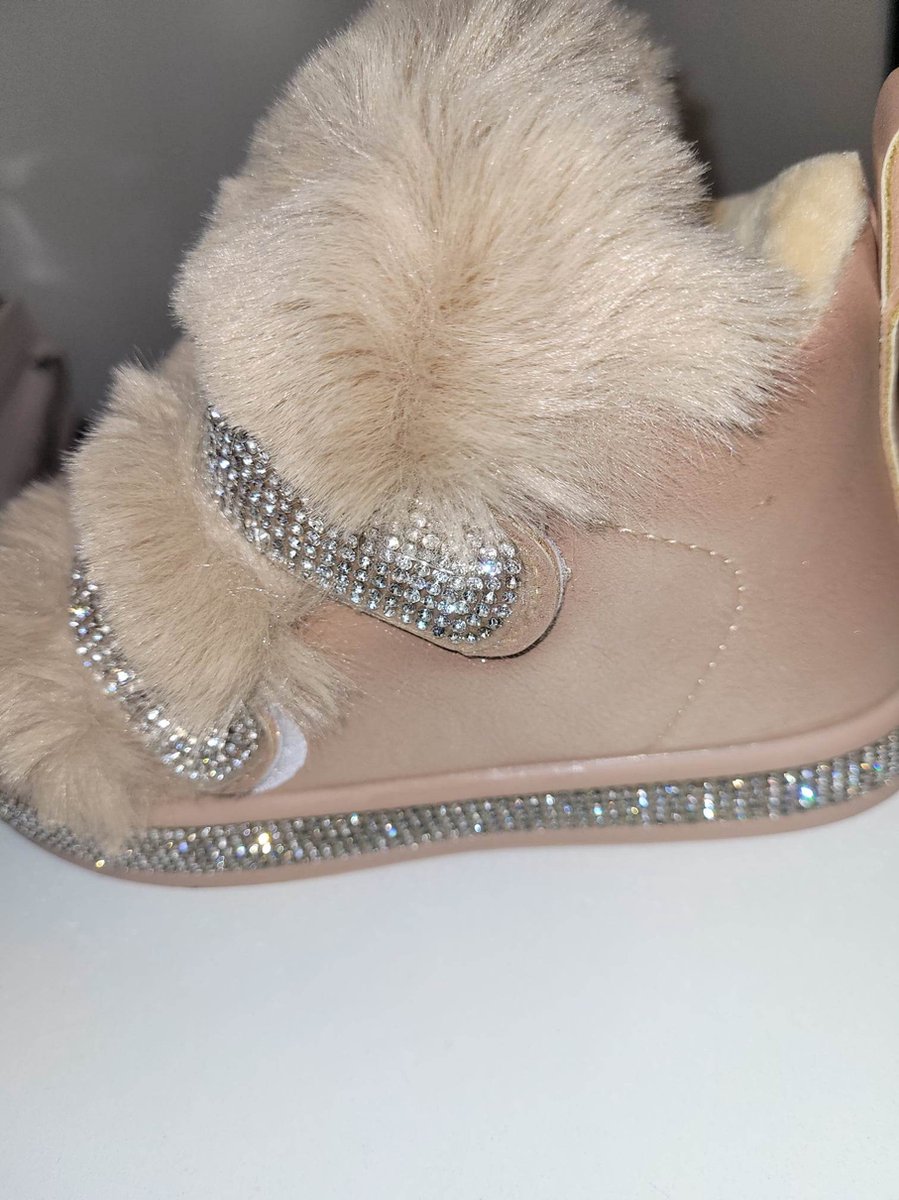 BELLISSIMOSTYLE BEELDIGE KINDERLAARSJES ROZE MET BLINGBLING EN WOL )