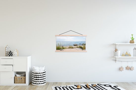 Porte-affiche avec affiche - Affiche scolaire - Plage - Mer - Galets - 90x45 cm - Lattes vierges