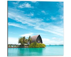 WallClassics - Dibond - Hotel op het Water - Malediven - 50x50 cm Foto op Aluminium (Met Ophangsysteem)