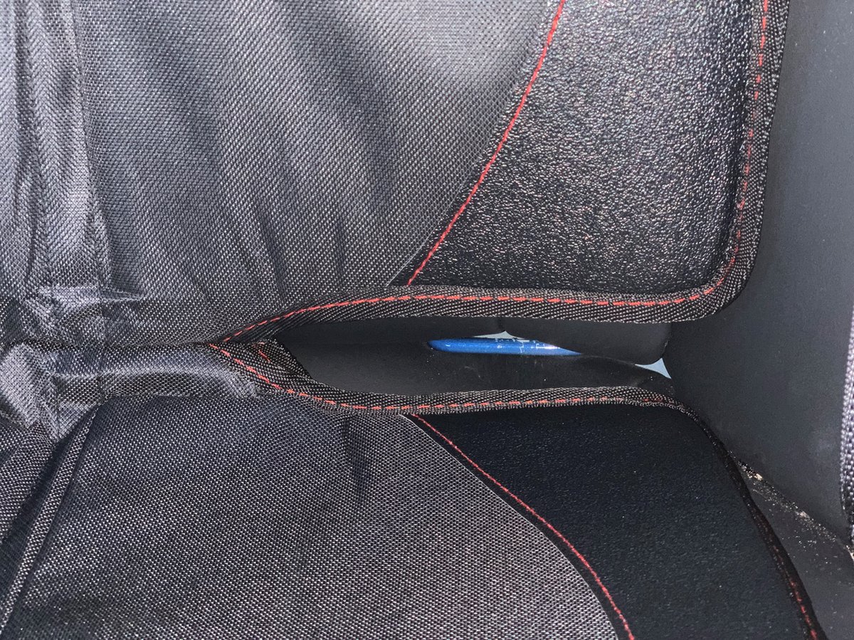 Autostoelbeschermer - isofix compatibel - isolatiekussen voor kinderzitjes - 29,6 x 27,7 x 11,3 cm – foto 5