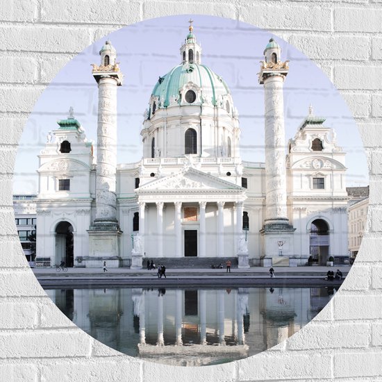 WallClassics - Muursticker Cirkel - Karlskirche kerk - Oostenrijk - 90x90 cm Foto op Muursticker