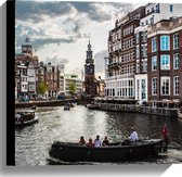 WallClassics - Canvas - Bootjes in de Grachten van Amsterdam - 40x40 cm Foto op Canvas Schilderij (Wanddecoratie op Canvas)