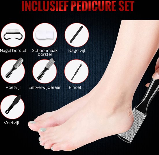 Pedicure set met nagelborstel, schoonmaakborstel, 2x voetvijl, eeltverwijderaar, pincet en nagelvijl.