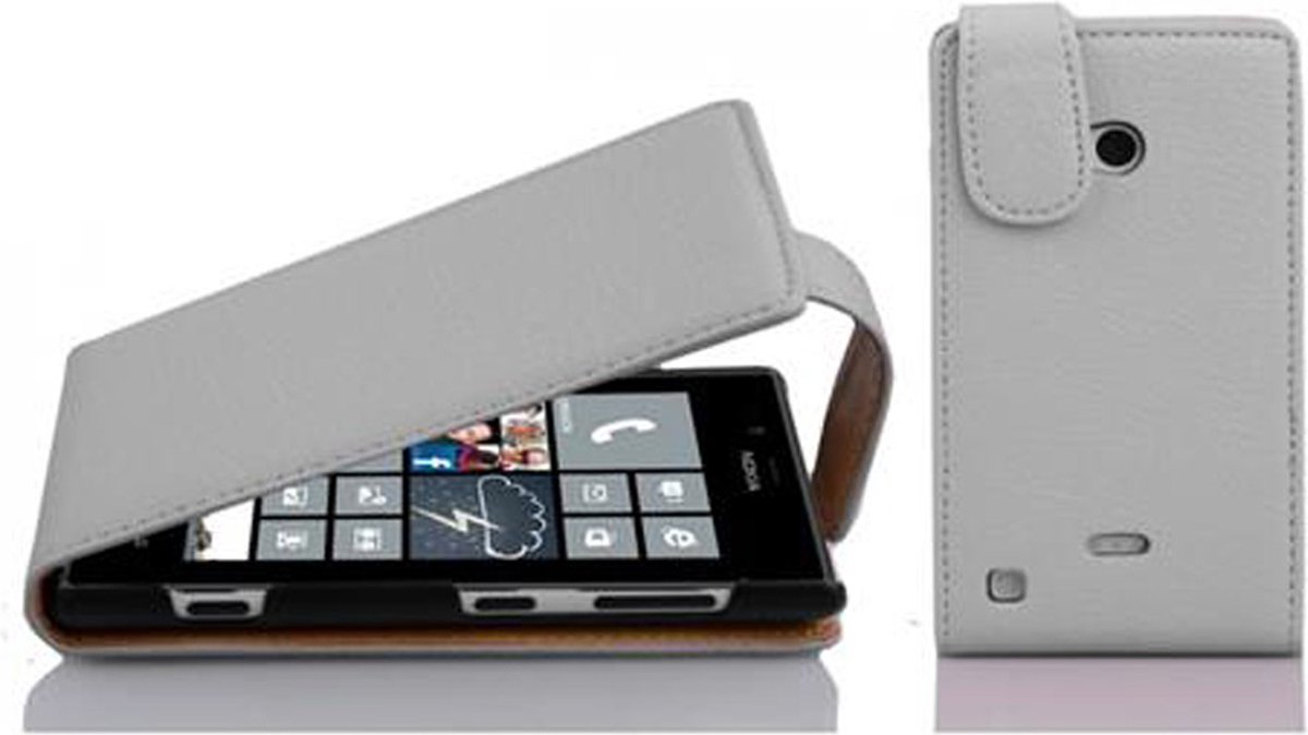 Cadorabo Hoesje geschikt voor Nokia Lumia 720 in MAGNESIUM WIT - Beschermhoes in flip-design Case Cover van getextureerd imitatieleer