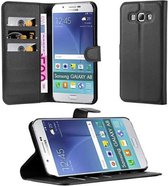 Cadorabo Hoesje geschikt voor Samsung Galaxy A8 2015 in PHANTOM ZWART - Beschermhoes met magnetische sluiting, standfunctie en kaartvakje Book Case Cover Etui