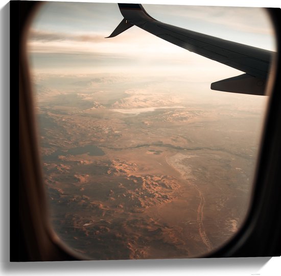 WallClassics - Canvas - Uitzicht op landschap vanuit Vliegtuig - 60x60 cm Foto op Canvas Schilderij (Wanddecoratie op Canvas)