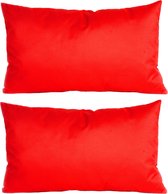 2x morceaux de canapé/Coussins décoratifs pour l'intérieur et l'extérieur de couleur rouge 30 x 50 cm - Coussins de Jardin/ maison
