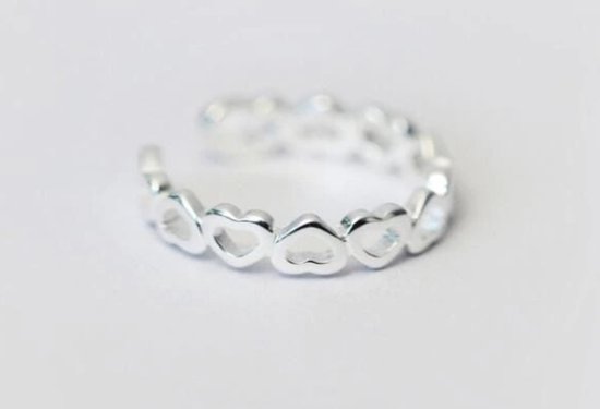 Ring dames | zilveren dames ring | 925 zilver plated | hartjes ring | ring met hartjes | one size ring | verstelbare ring | cadeau voor vrouw | vriendschapsring | liefdescadeau voor haar | valentijn | valentijnscadeautje