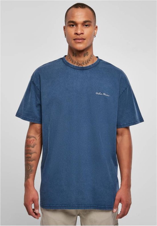 Urban Classics - Oversized Small Embroidery Heren T-shirt - S - Blauw