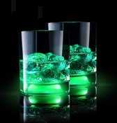 Tocco Ensemble de verres à whisky Premium en cristal – Ensemble de verres à cocktail innovants et tactiles – Ensemble de verres à eau à effet de lumière – Verre à boire illuminé Meilleur cadeau (Vert, 2)