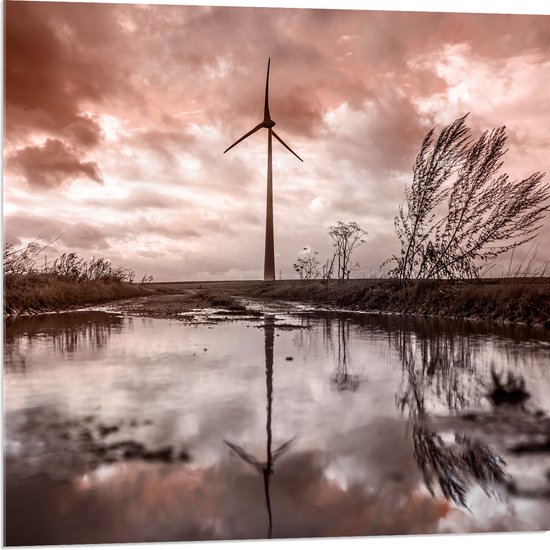 Acrylglas - Windmolen tussen de Wolken vanaf Kikkerperspectief - 80x80 cm Foto op Acrylglas (Met Ophangsysteem)